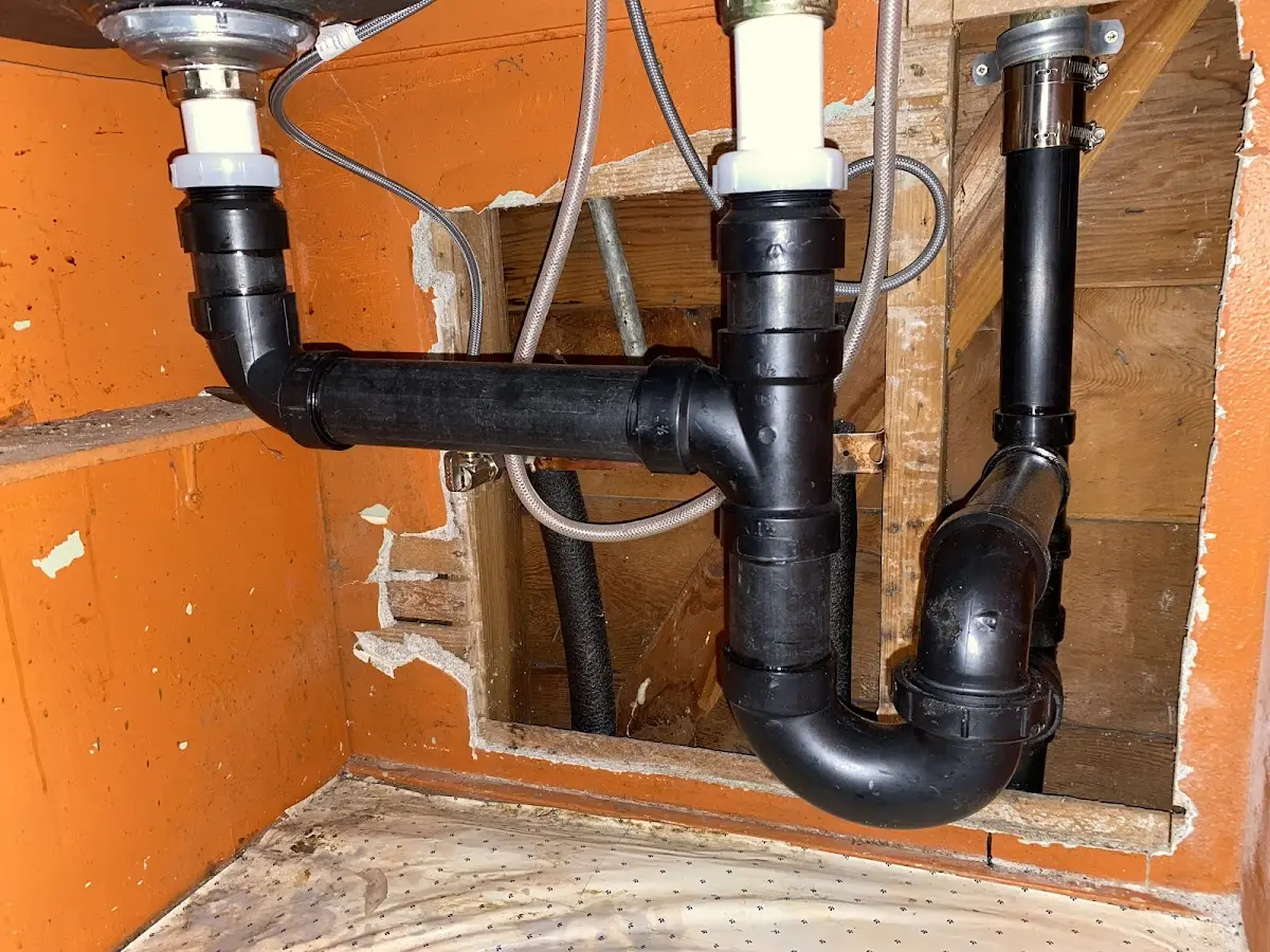 Professional Pipe Bursting equipment and tools on the job in Duncan